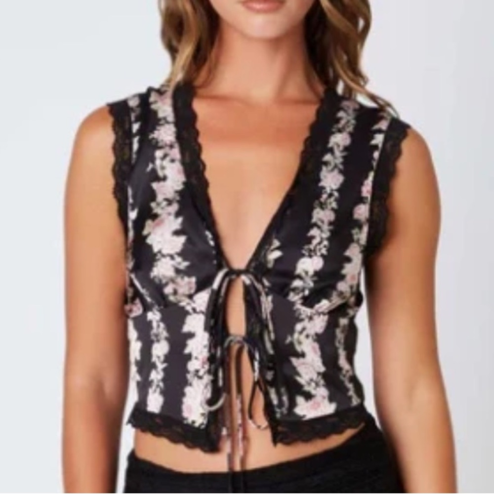 Black and Pink Floral Lace Top